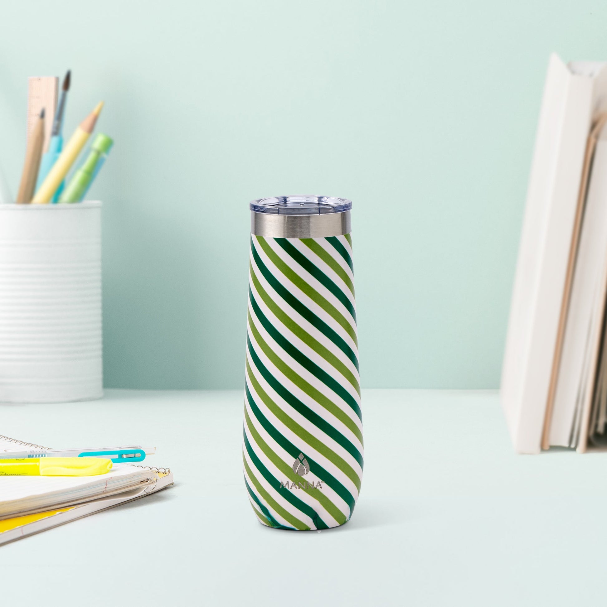 9-oz-sleek-champagne-tumblers-r0 29609_L_GreenStripes.jpg