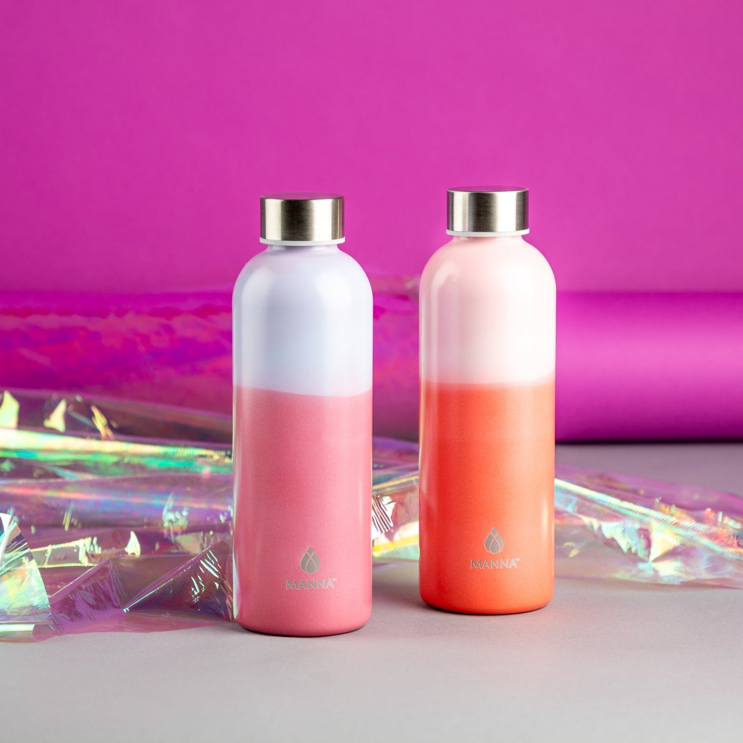 26-oz-color-changing-orbit-bottle-l8 MAN_Color_Changing_Orbit_04_1f51939e-4449-4700-b55a-0aef7e03d837.jpg